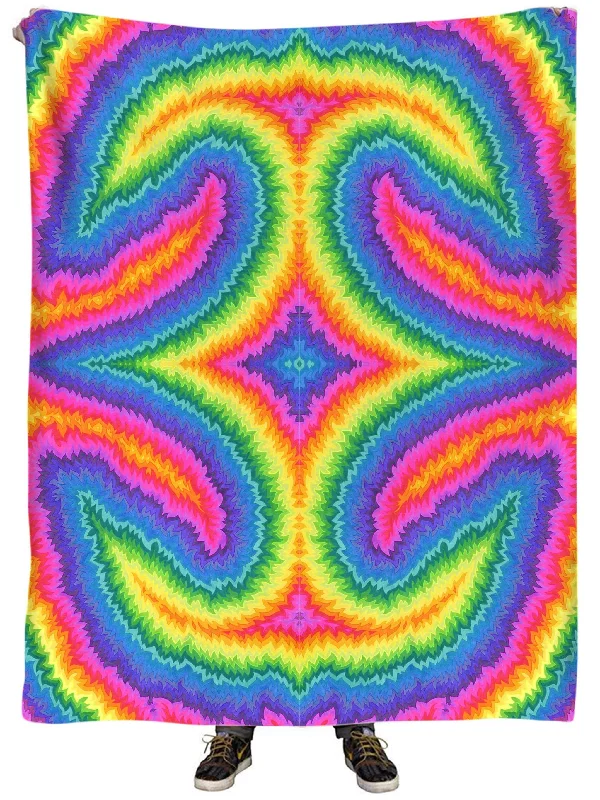 Fleece blankets for a cozy and plush textureRainbow Dragon Plush Blanket
