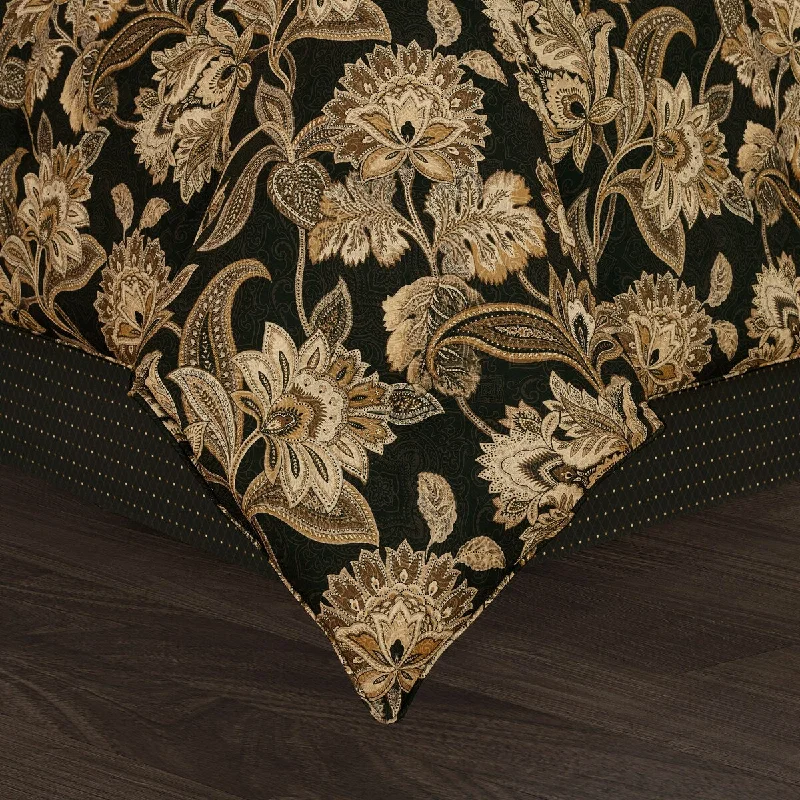 Silk - filled comforters for a luxurious and smooth touchRoyal Court Montecito Comforter Set Silk - filled comforters for a luxurious and smooth touchRoyal Court Montecito Comforter Set