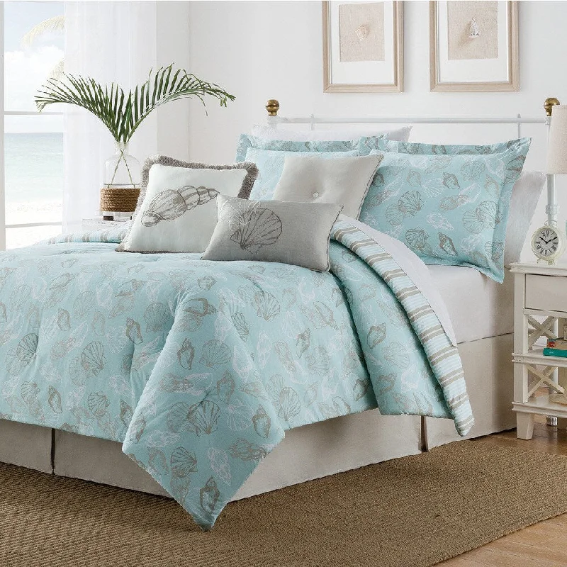King - size comforters to fit large king - sized beds perfectlySeashell Blue/ Tan 7-piece Comforter Set King - size comforters to fit large king - sized beds perfectlySeashell Blue/ Tan 7-piece Comforter Set