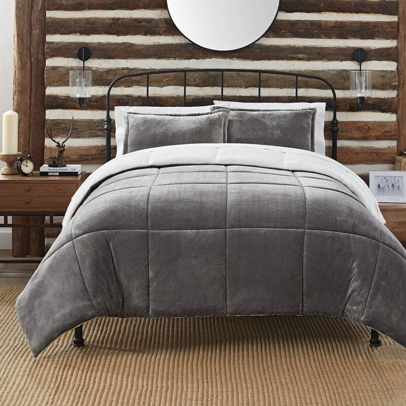 Full - size comforters suitable for full - sized beds in guest rooms or small bedroomsSerta Cozy Plush 3-piece Comforter Set Full - size comforters suitable for full - sized beds in guest rooms or small bedroomsSerta Cozy Plush 3-piece Comforter Set