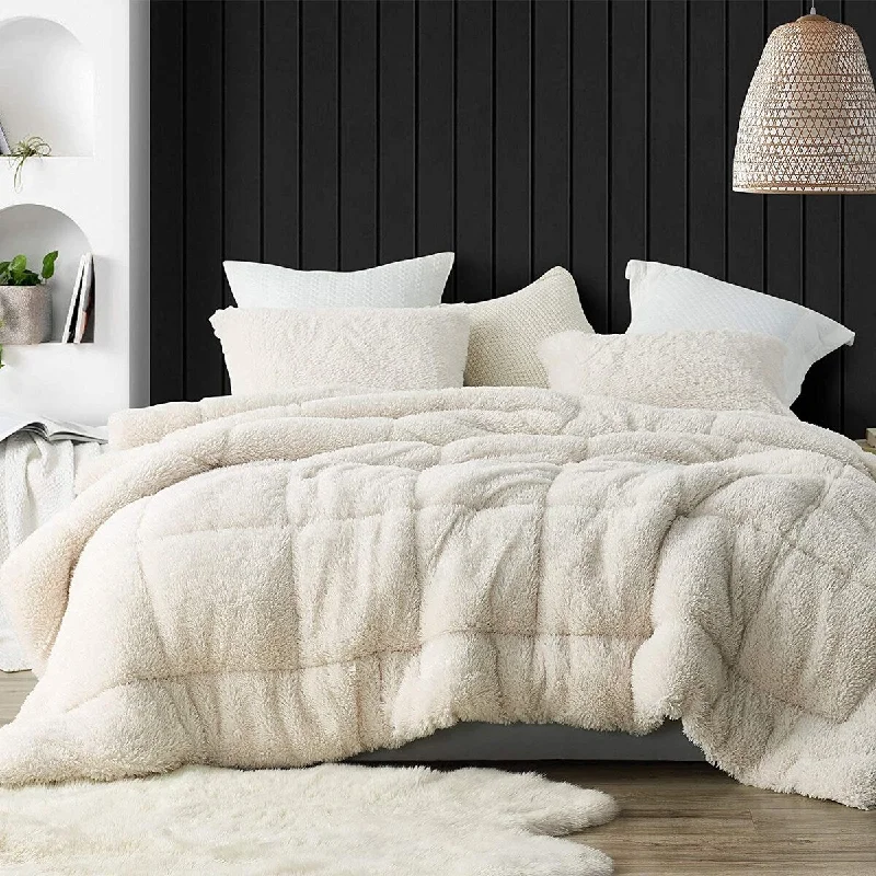 Wool - filled comforters with natural moisture - wicking and temperature - regulating featuresSmooches and Pooches - Coma Inducer® Oversized Comforter Set - White Swan Wool - filled comforters with natural moisture - wicking and temperature - regulating featuresSmooches and Pooches - Coma Inducer® Oversized Comforter Set - White Swan