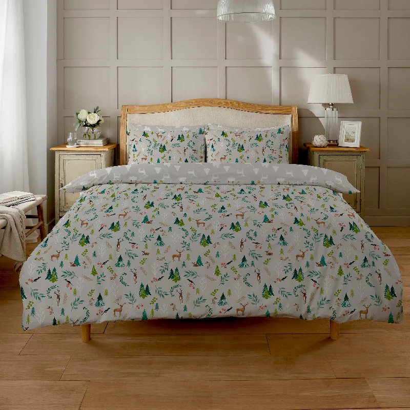 Expensive duvet covers with premium materials and artisanal craftsmanshipSnowy Reindeers Reversible Duvet Cover Set with Pillowcases Soft Polycotton Quilt Bedding for Year-Round Comfort by OLIVIA ROCCO Expensive duvet covers with premium materials and artisanal craftsmanshipSnowy Reindeers Reversible Duvet Cover Set with Pillowcases Soft Polycotton Quilt Bedding for Year-Round Comfort by OLIVIA ROCCO