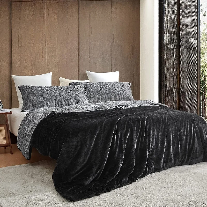 Queen - size comforters for standard queen - sized mattressesSome Like it Hot - Some Like it Cold - Coma Inducer® Oversized Comforter Set - Black Queen - size comforters for standard queen - sized mattressesSome Like it Hot - Some Like it Cold - Coma Inducer® Oversized Comforter Set - Black