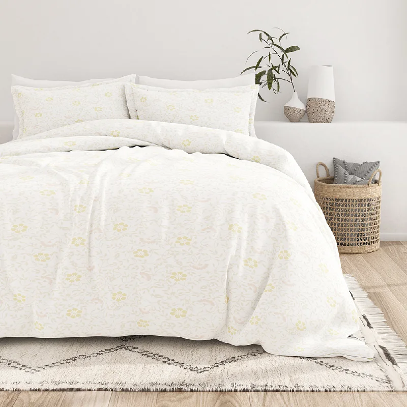 Duvet covers to pair with down comforters for maximum warmthSpring Vine Pattern 3-Piece Duvet Cover Set Duvet covers to pair with down comforters for maximum warmthSpring Vine Pattern 3-Piece Duvet Cover Set
