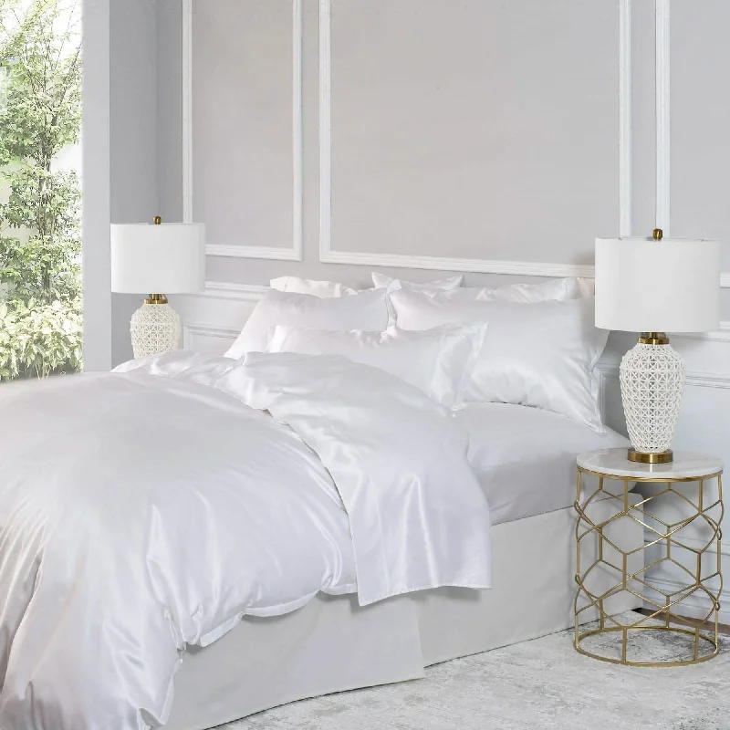 Zipper - closure duvet covers for easy removal and washingSophia Silk Sheeting