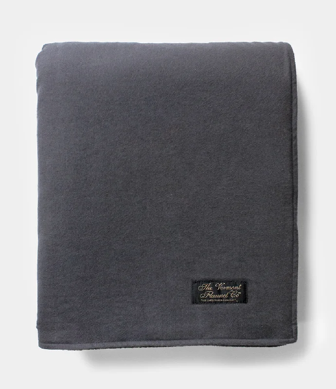 Linen blankets with a rustic and textured lookStadium Blanket - Dark Gray