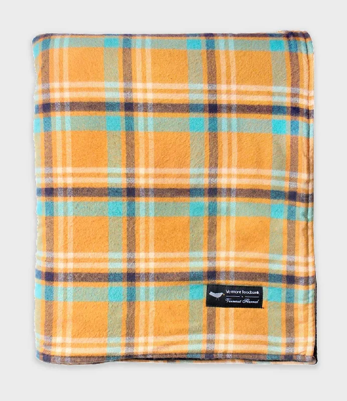 Alpaca wool blankets for a hypoallergenic and warm optionStadium Blanket - Wren