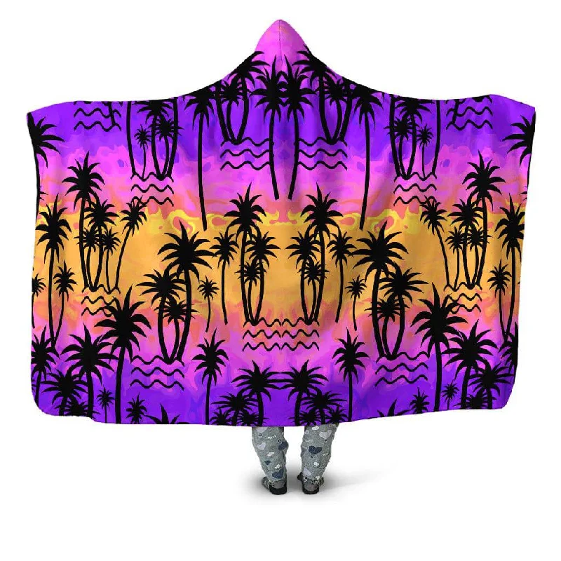 King - size blankets to cover large beds comfortablySultry Summer Hooded Blanket