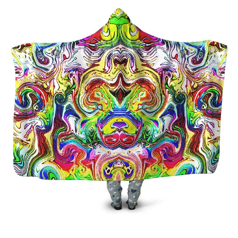 Silk blankets with a smooth and elegant touchSwirly Gig Hooded Blanket
