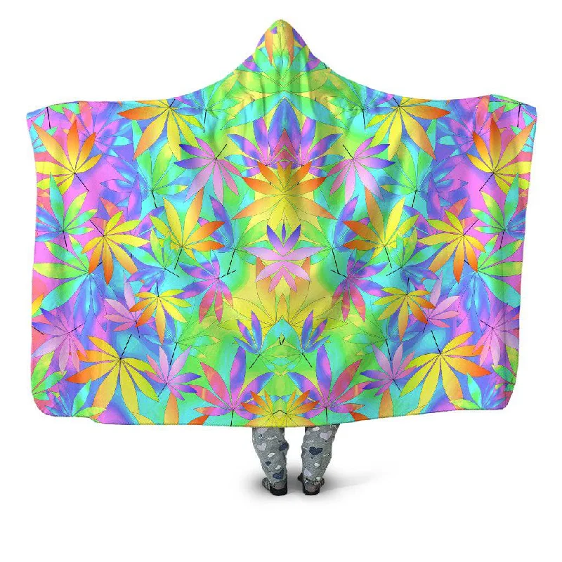 Alpaca wool blankets for a hypoallergenic and warm optionTake a Little Trip with Weed Hooded Blanket Alpaca wool blankets for a hypoallergenic and warm optionTake a Little Trip with Weed Hooded Blanket