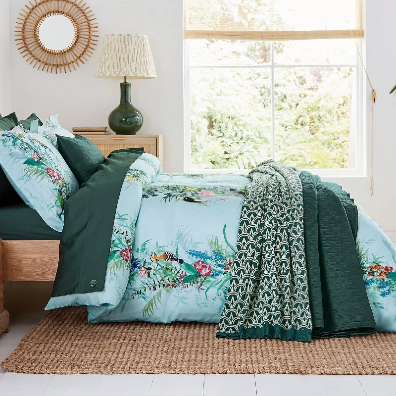 Latex - filled comforters with a bouncy texture and good supportTed Baker Tropical Elevations Comforter Set Latex - filled comforters with a bouncy texture and good supportTed Baker Tropical Elevations Comforter Set