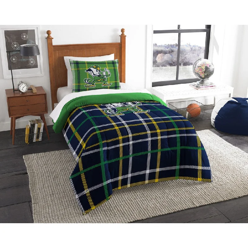 Latex - filled comforters with a bouncy texture and good supportThe Northwest Company COL 835 Notre Dame Twin Comforter Set - Notre Dame Latex - filled comforters with a bouncy texture and good supportThe Northwest Company COL 835 Notre Dame Twin Comforter Set - Notre Dame