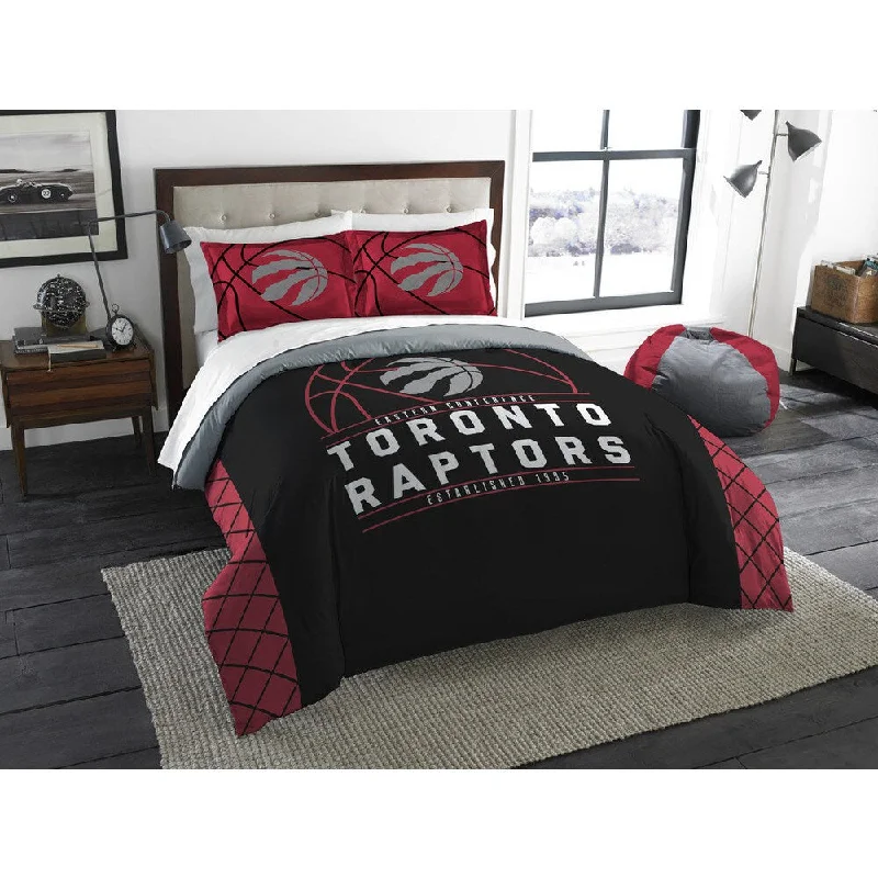 Full - size comforters suitable for full - sized beds in guest rooms or small bedroomsThe Northwest Company NBA Toronto Raptors Reverse Slam Red and Black Full/Queen 3-piece Comforter Set Full - size comforters suitable for full - sized beds in guest rooms or small bedroomsThe Northwest Company NBA Toronto Raptors Reverse Slam Red and Black Full/Queen 3-piece Comforter Set