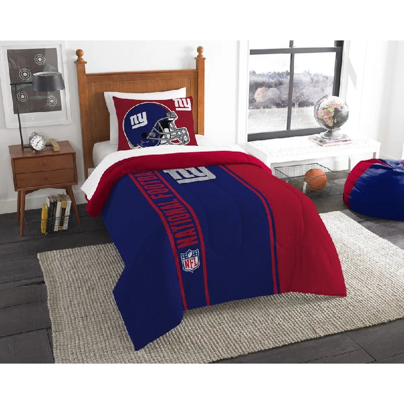 Goose down comforters known for their superior quality and insulationThe Northwest Company Official NFL New York Giants Twin Applique 2-piece Comforter Set Goose down comforters known for their superior quality and insulationThe Northwest Company Official NFL New York Giants Twin Applique 2-piece Comforter Set