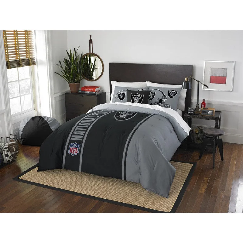 Goose down comforters known for their superior quality and insulationThe Northwest Company Official NFL Oakland Raiders Full Applique 3-piece Comforter Set Goose down comforters known for their superior quality and insulationThe Northwest Company Official NFL Oakland Raiders Full Applique 3-piece Comforter Set