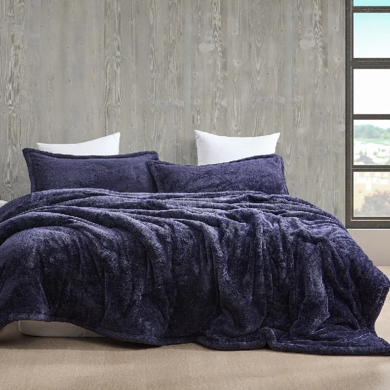 Microfiber - filled comforters that are lightweight and easy to care forThe Original Plush - Coma Inducer® Oversized Comforter - Mood Indigo Microfiber - filled comforters that are lightweight and easy to care forThe Original Plush - Coma Inducer® Oversized Comforter - Mood Indigo