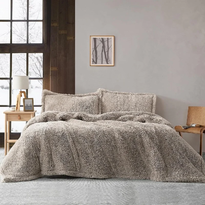 Synthetic - filled comforters like polyester for affordability and hypoallergenic propertiesTibetan Mastiff - Coma Inducer® Oversized Comforter Set Synthetic - filled comforters like polyester for affordability and hypoallergenic propertiesTibetan Mastiff - Coma Inducer® Oversized Comforter Set