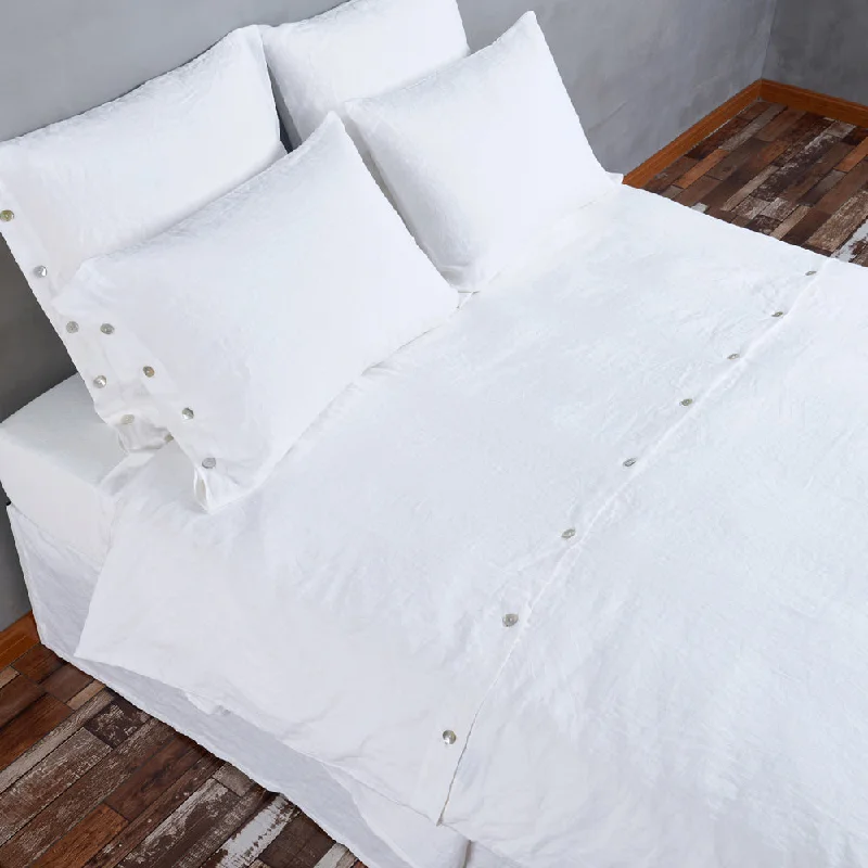 King - size duvet covers to fit large king - sized beds perfectlyTop buttoned Linen Duvet Cover King - size duvet covers to fit large king - sized beds perfectlyTop buttoned Linen Duvet Cover