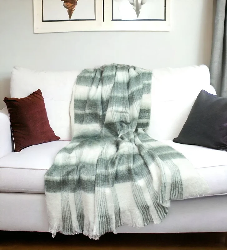 Silk blankets with a smooth and elegant touchTransitional Gray and White Woven Handloom Throw Silk blankets with a smooth and elegant touchTransitional Gray and White Woven Handloom Throw