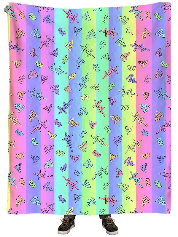Cotton blankets for breathability and a lightweight feelTrippy Doodles Plush Blanket Cotton blankets for breathability and a lightweight feelTrippy Doodles Plush Blanket