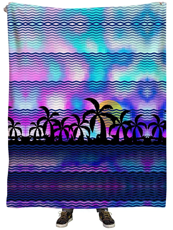 Queen - size blankets for standard - sized bedsTropical Island Plush Blanket