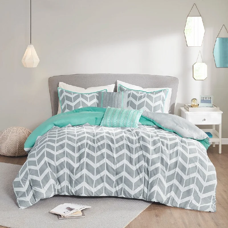 Wool - filled comforters with natural moisture - wicking and temperature - regulating featuresVertical Stripes Comforter Set Wool - filled comforters with natural moisture - wicking and temperature - regulating featuresVertical Stripes Comforter Set