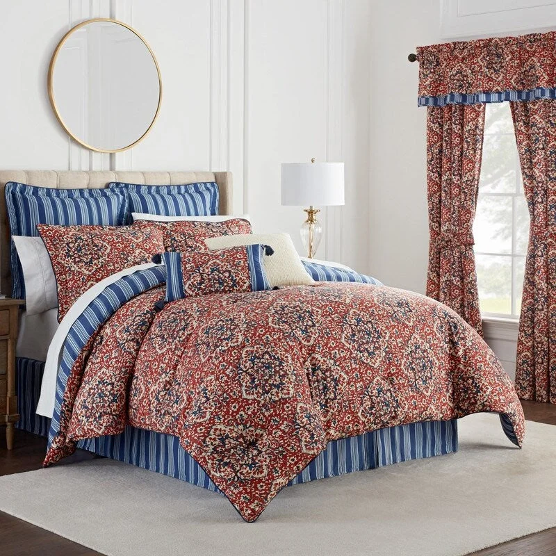 Latex - filled comforters with a bouncy texture and good supportWaverly Tabriz Queen 4pc Comforter Set Latex - filled comforters with a bouncy texture and good supportWaverly Tabriz Queen 4pc Comforter Set