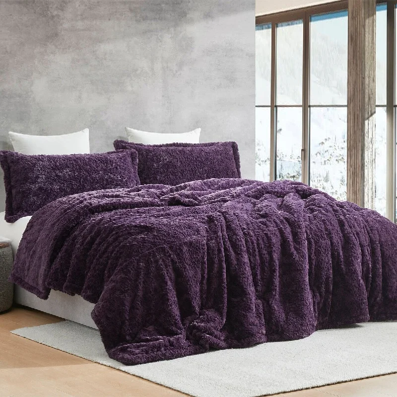 Duck down comforters with a softer feel and good warmth retentionWriggle With It - Coma Inducer® Oversized Comforter Set - Darkest Possible Purple Duck down comforters with a softer feel and good warmth retentionWriggle With It - Coma Inducer® Oversized Comforter Set - Darkest Possible Purple